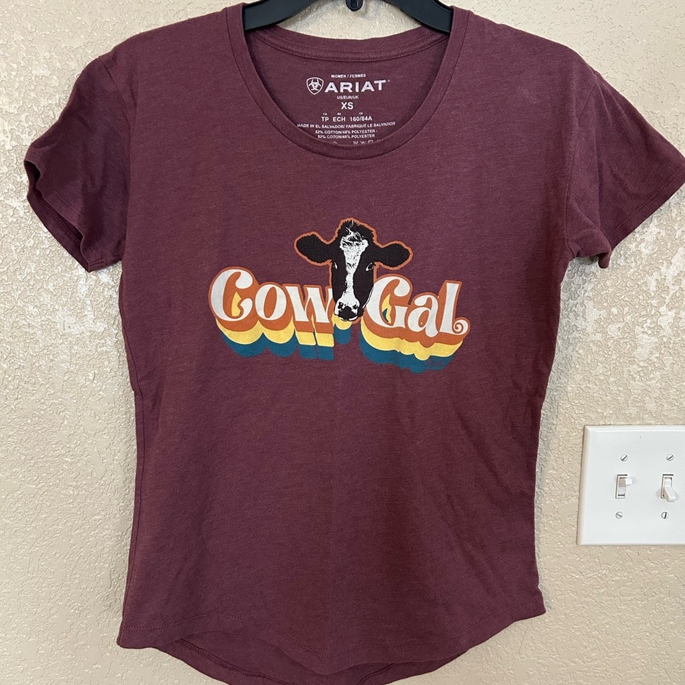 Ariat T-Shirt Womens Size XS Graphic Tee Cow Gal
